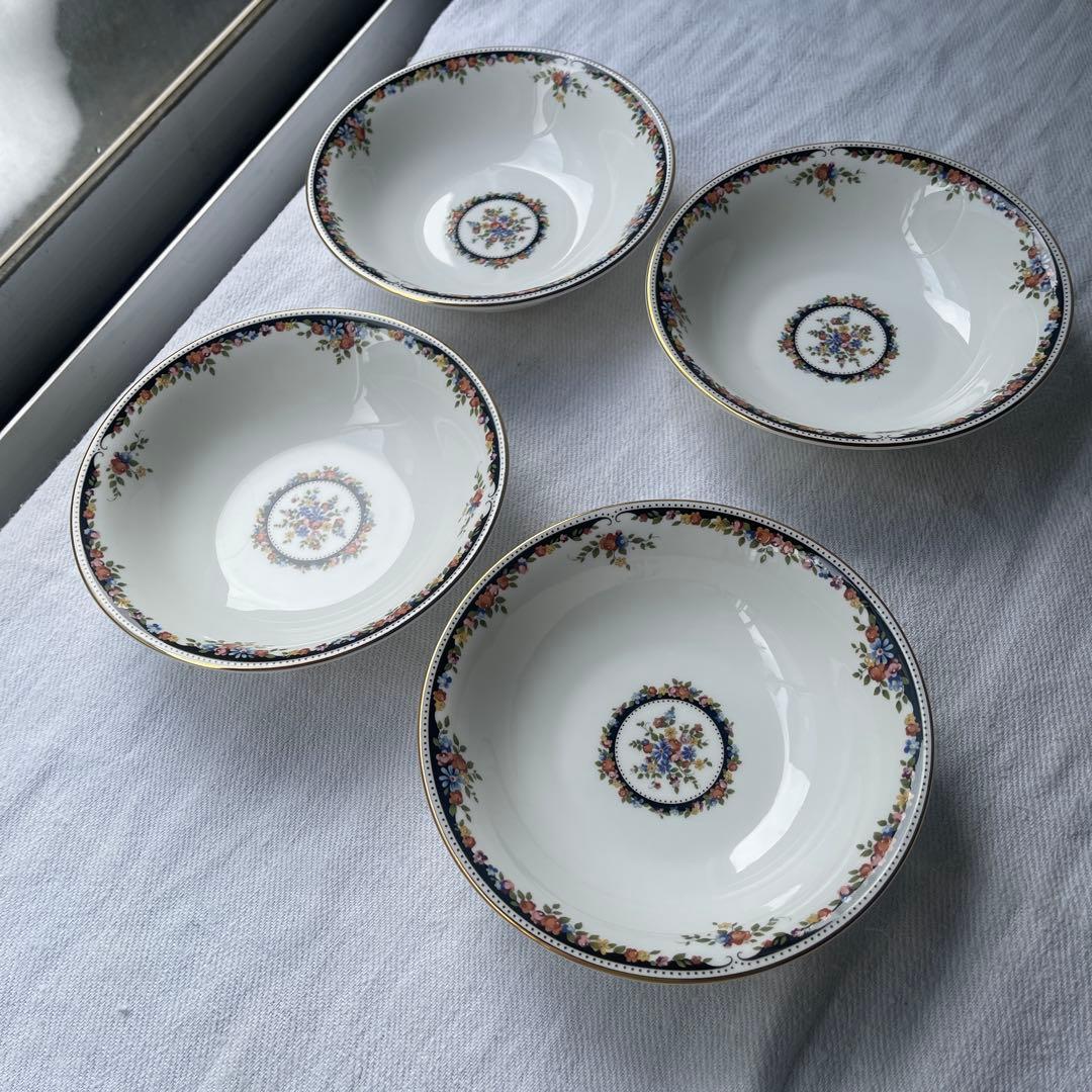 ウェッジウッド　オズボーン　サラダボウル　デザートプレートシリアルボウル