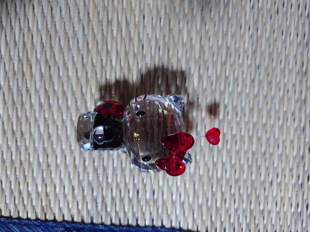 スワロフスキーハローキティてんとう虫