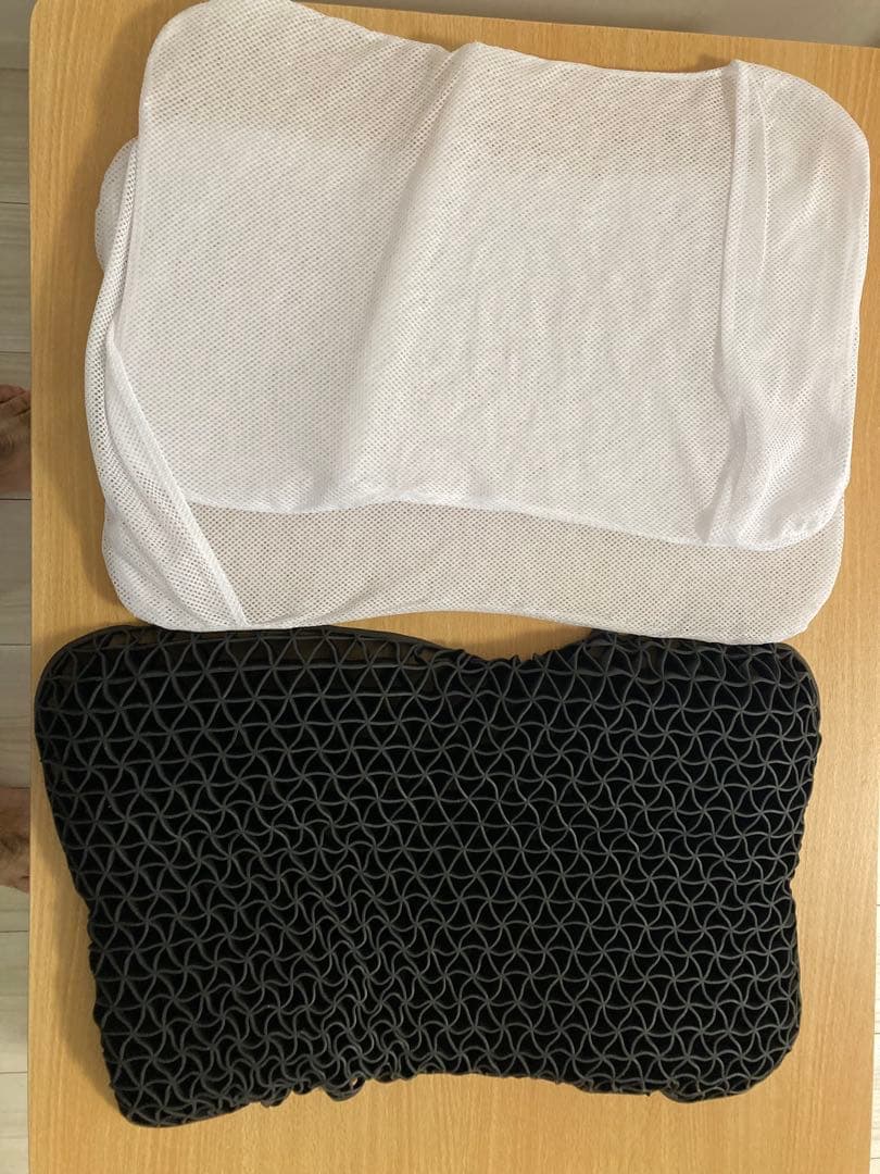 ほぼ新品✨ひつじのいらない枕（別売専用枕カバーも付属）【極上の睡眠】