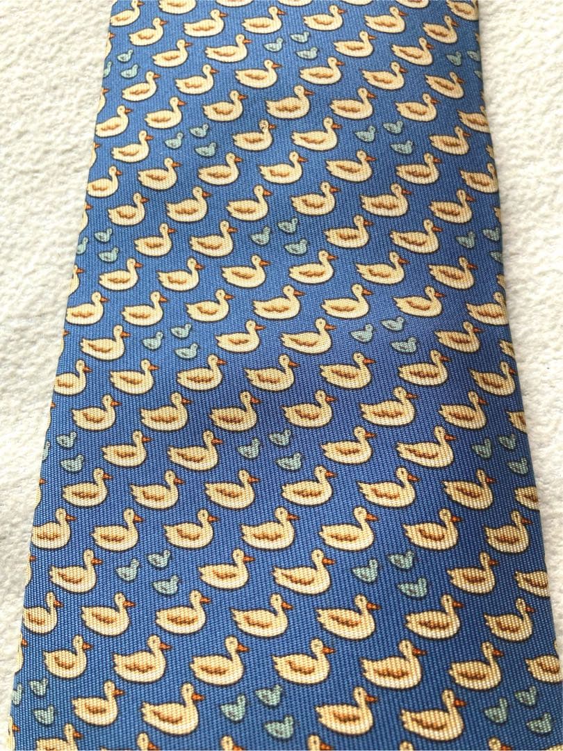 エルメス　アヒル親子　ネクタイ　ブルー系　シルク100 美品　かわいい✨