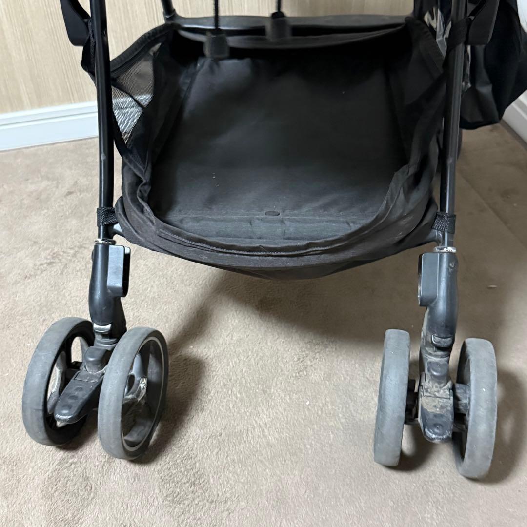 Aprica ラクーナクッションフリープラス 2022 アップリカ グレー