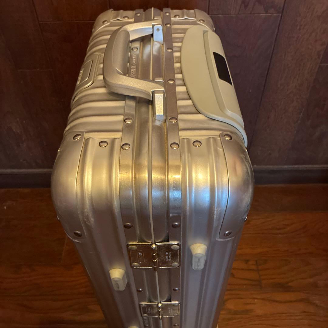 リモワRIMOWA TOPAS機内持ち込みサイズ希少入手困難32l