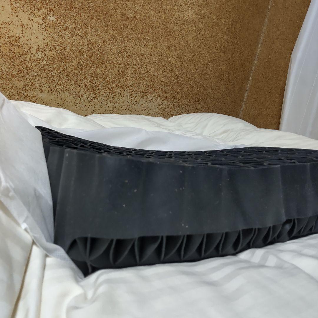 ＜中古品＞ヒツジのいらない枕 至極