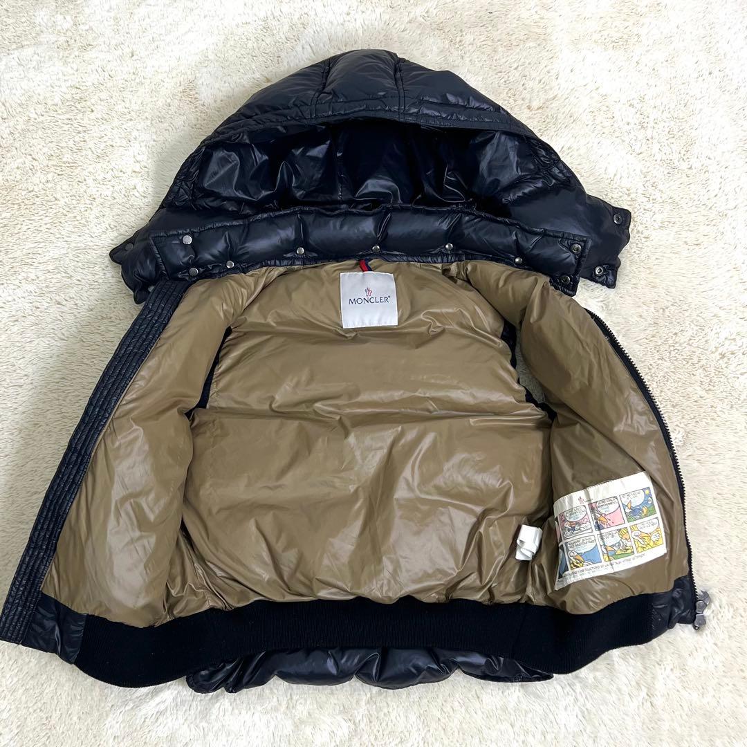 『美品』MONCLER モンクレール ビックロゴ ダウンベスト Sサイズ相当