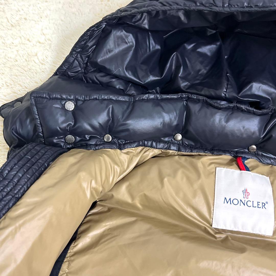 『美品』MONCLER モンクレール ビックロゴ ダウンベスト Sサイズ相当