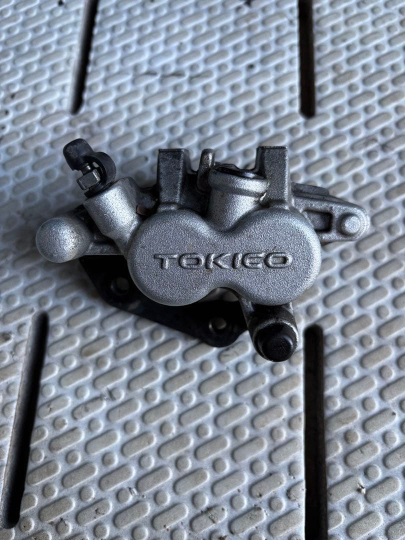 カワサキ KX KDX KSR 純正ブレーキキャリパー 前左 アドレスV125