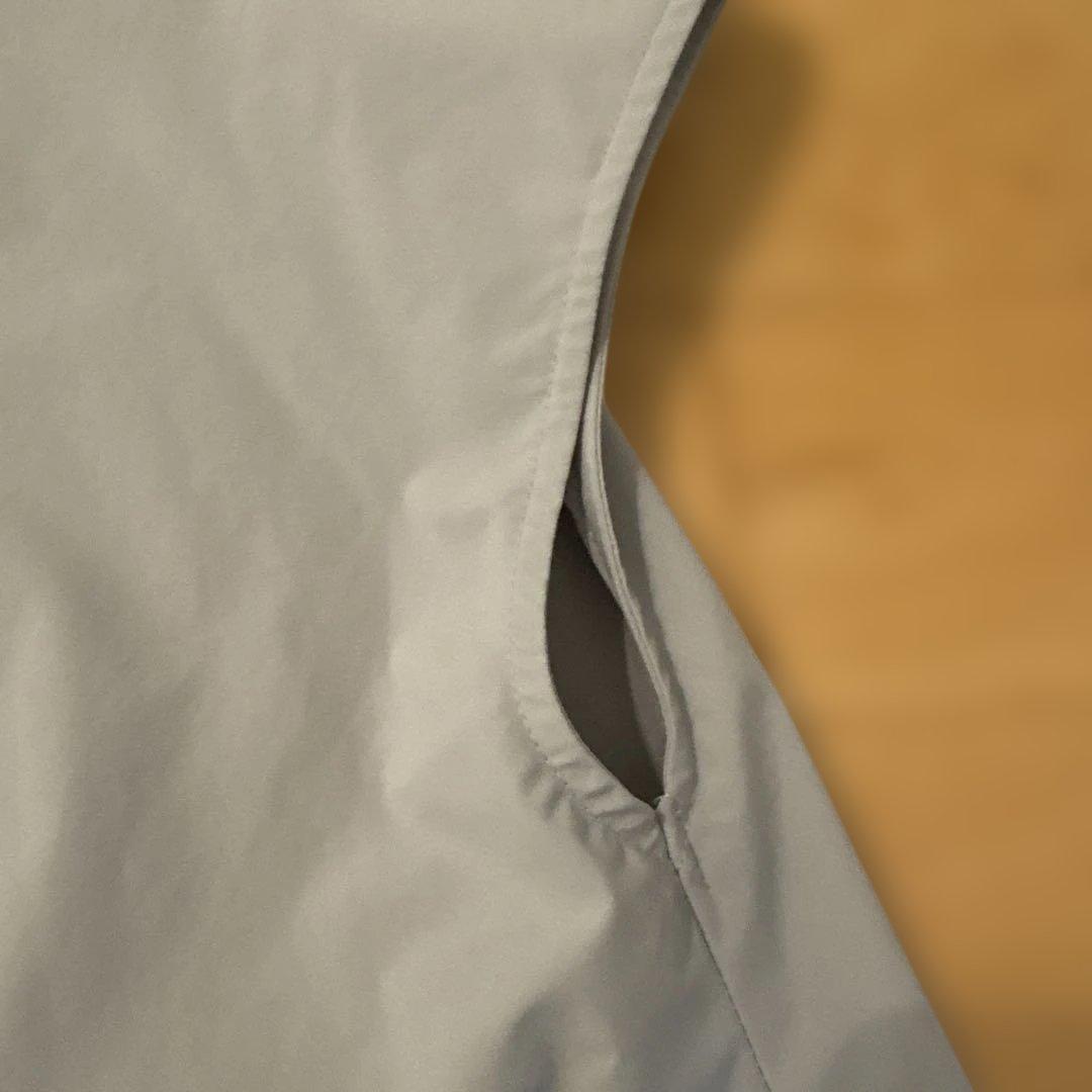 LE PHIL(2025年製) SOLOTEXノースリーブブラウス