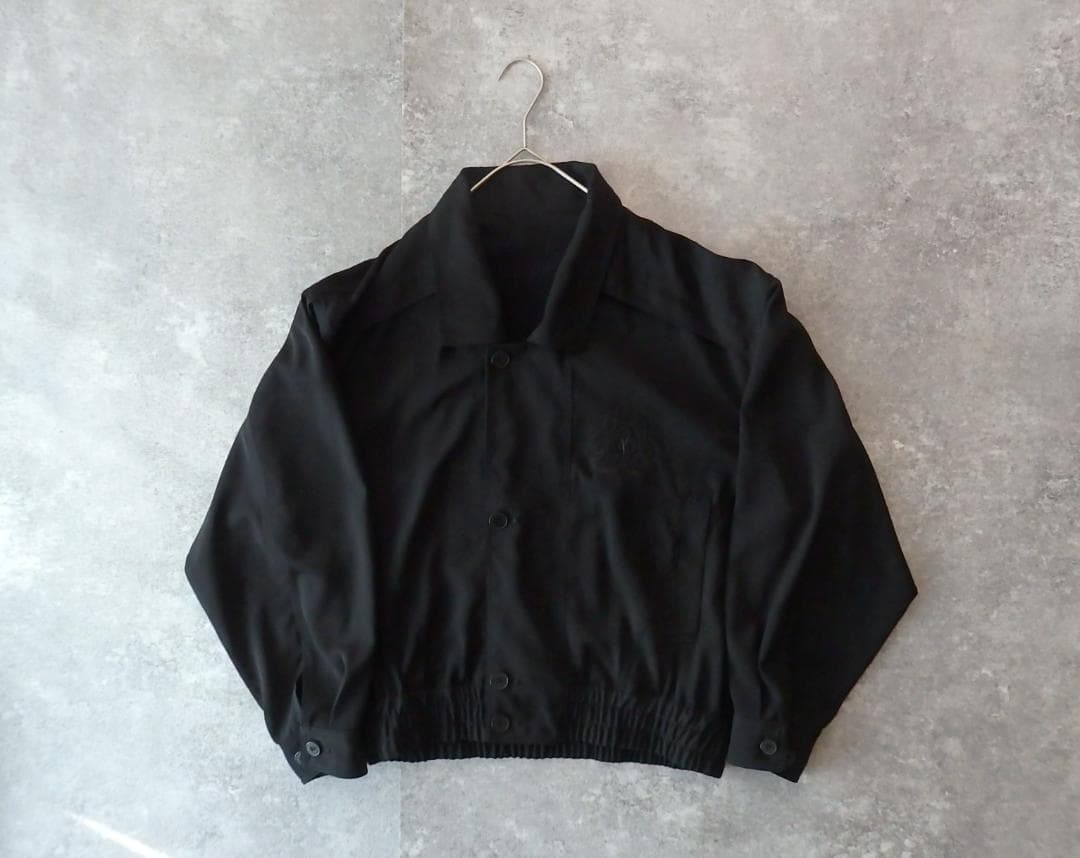 BLACK PIA 日本製 ショート丈 ブルゾン 刺繍ロゴ ブラック M