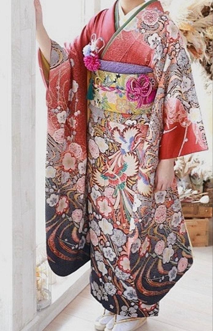 m*9様 美しい　振袖　着物　赤　鳳凰　絞り　15枚目の帯、緑帯締め帯揚げ、襟、