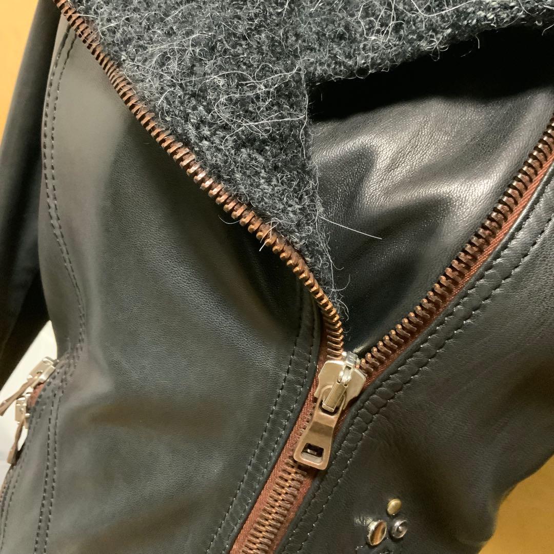 Delan デラン 黒レザージャケット フード セーターのような裏地 イタリア製