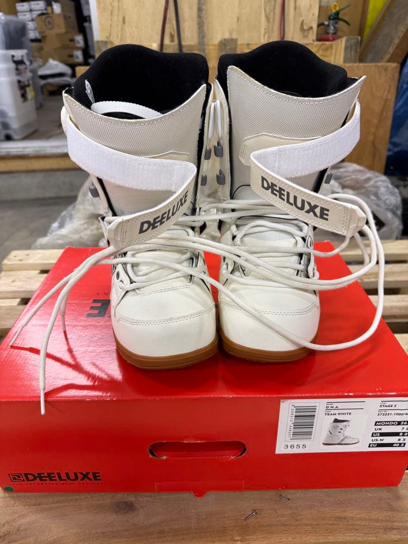 DEELUXE D.N.A. 23/24 26.0 cm ホワイト　おまけ付き