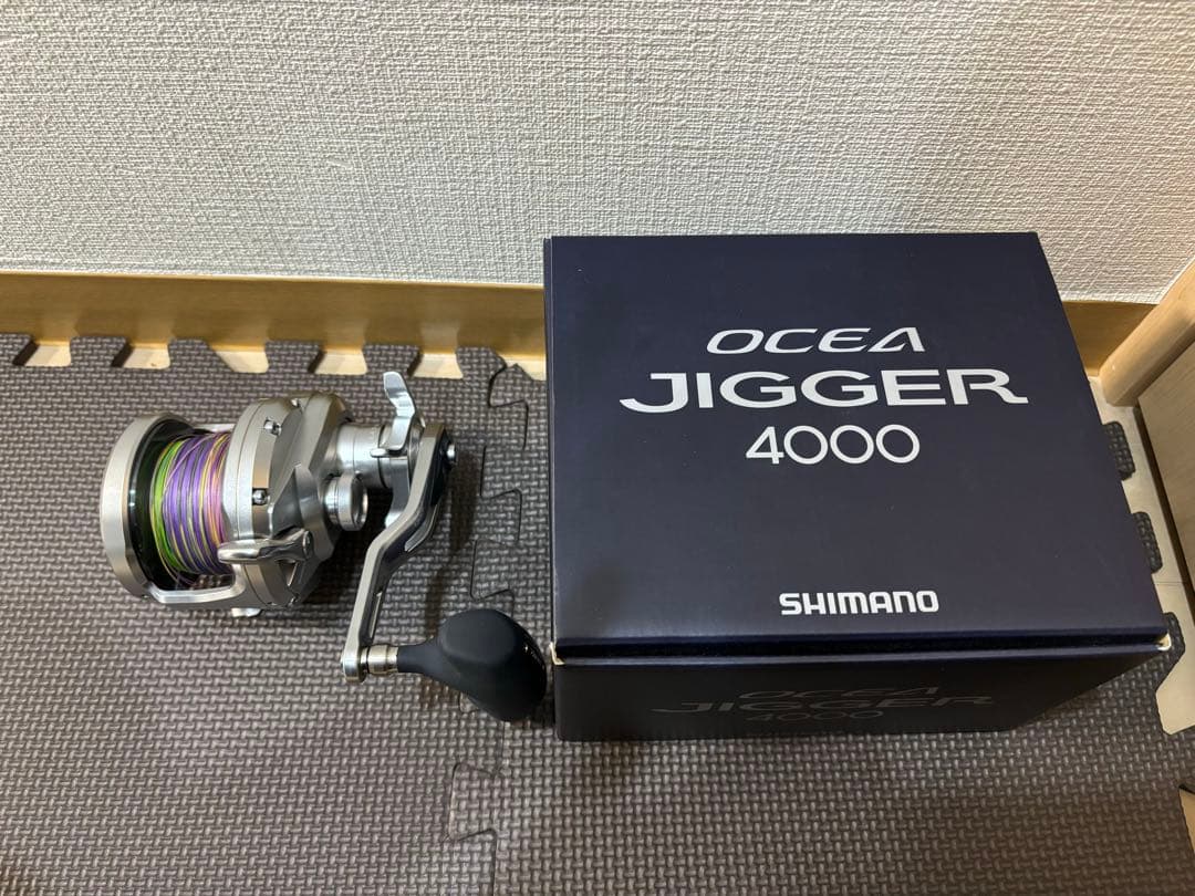 【美品】シマノ　オシアジガー4000 パワーギア　ジギングリール
