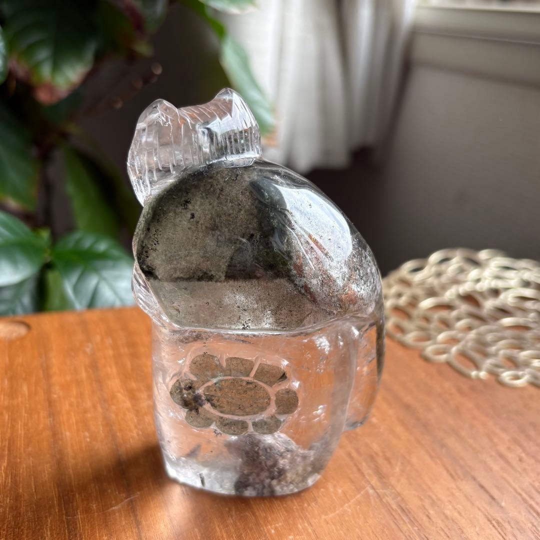 天然石 ブラジル産 グリーンガーデンクォーツ 猫の置物314g