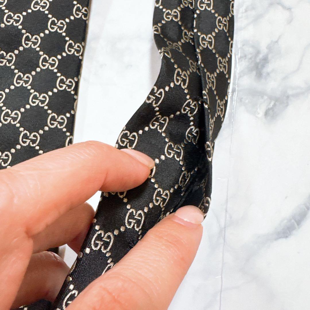 GUCCI ネクタイ　gg柄　ブラック　シルク