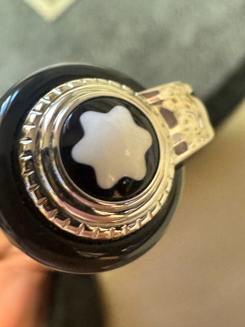 モンブラン 作家シリーズ レフ・トルストイ ボールペン レザーケースセット販売