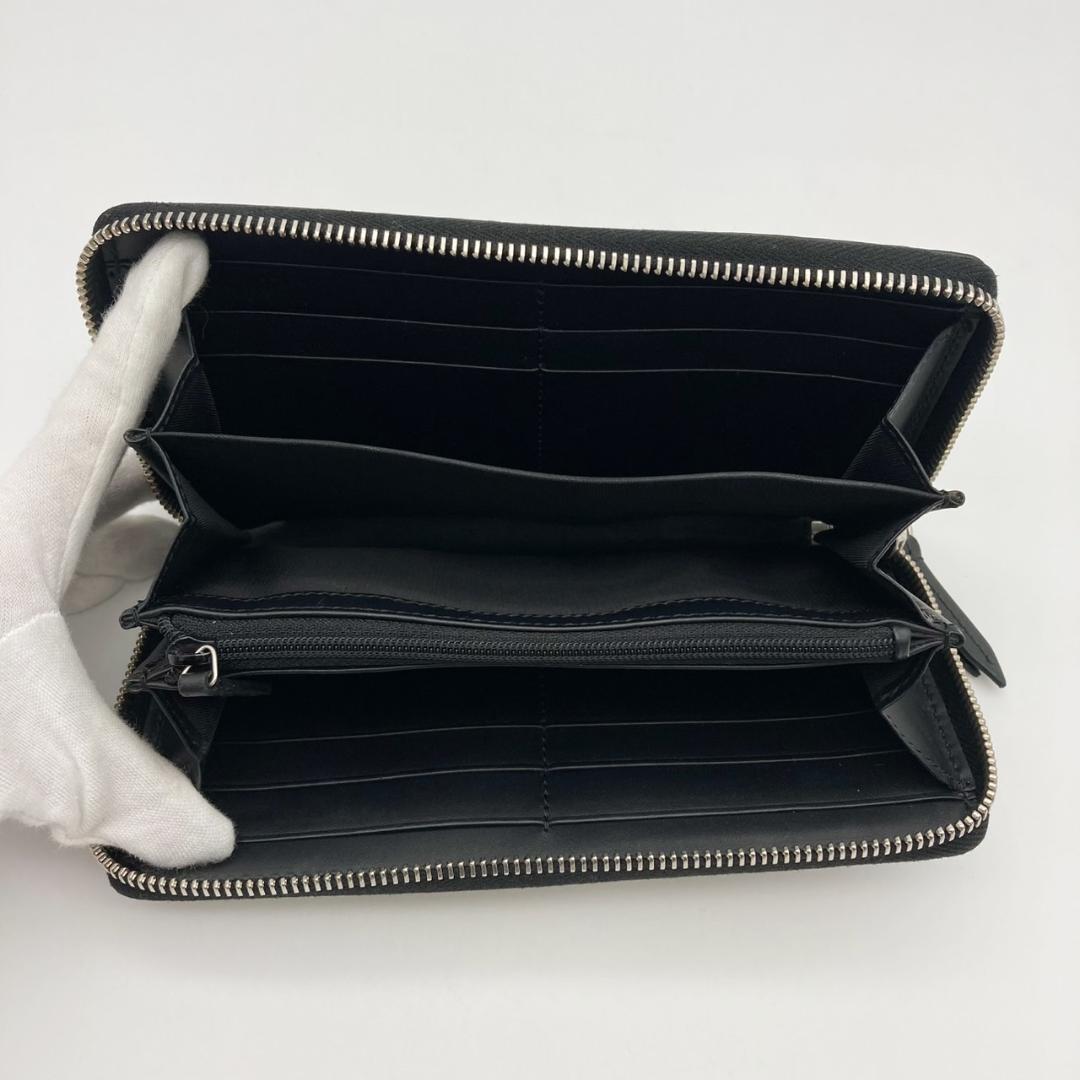 グッチ　タイガー　GGスプリーム　ラウンドファスナー　長財布　576