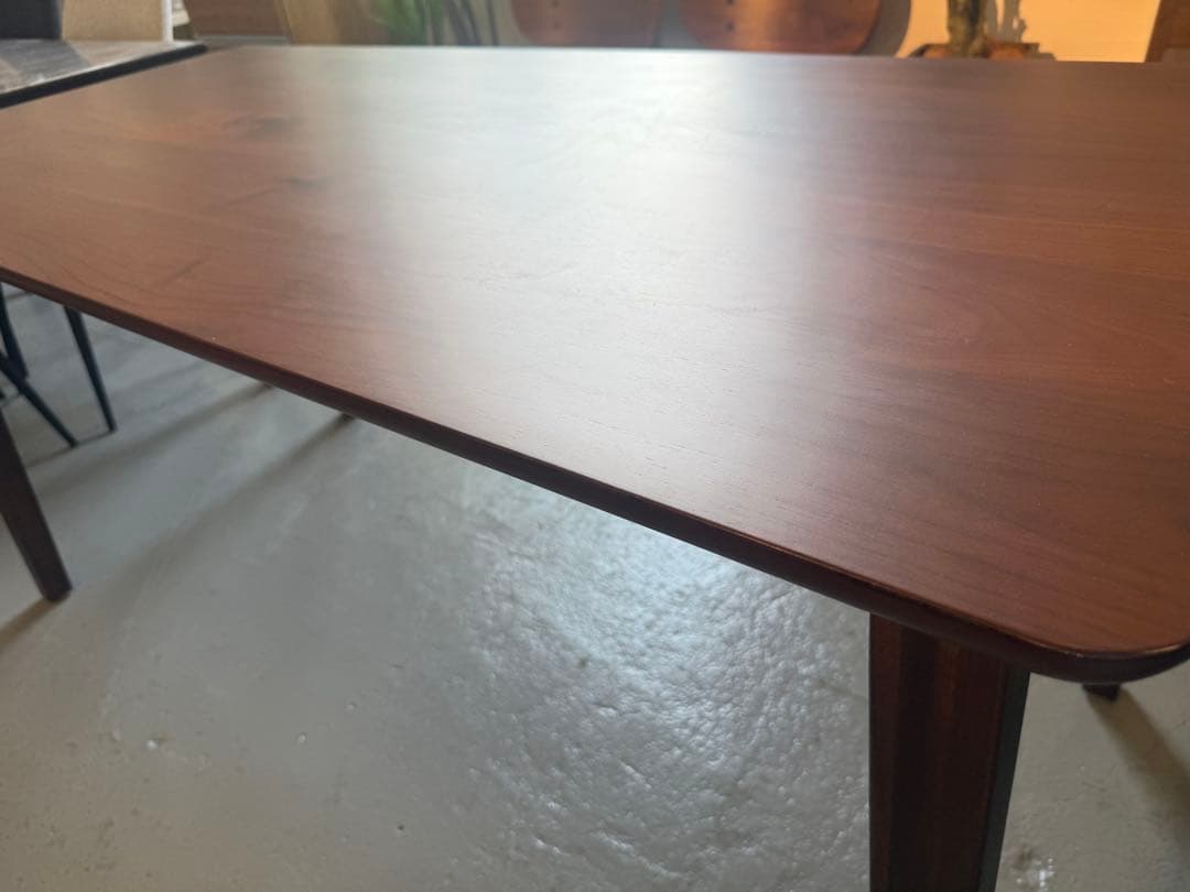 ダイニングテーブル　大塚家具　MOV2 幅150cm