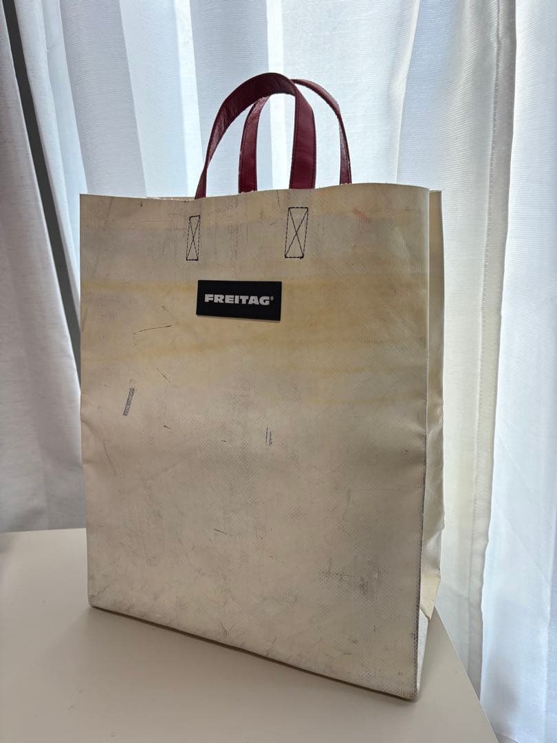 FREITAG miami vice トートバッグ ホワイト　レッド