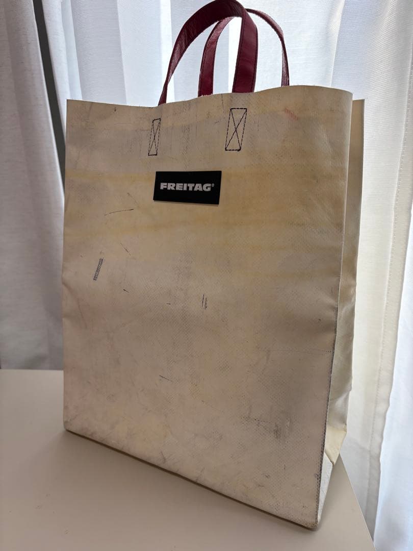 FREITAG miami vice トートバッグ ホワイト　レッド