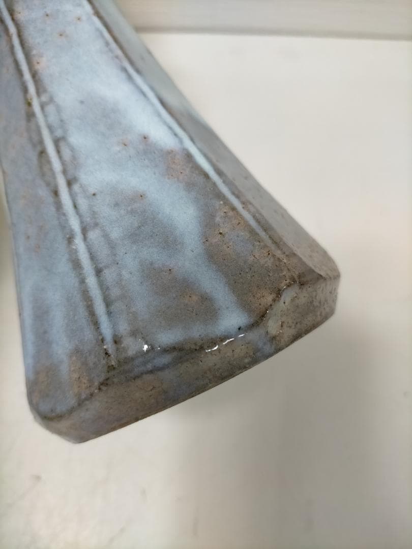 萩焼 作家物 花器　大和敏男　 花入 粉引　青灰色　共箱付き　251217-3Y