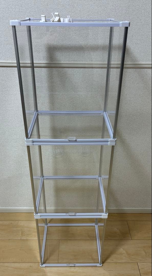 F case 3段　アクリルケース