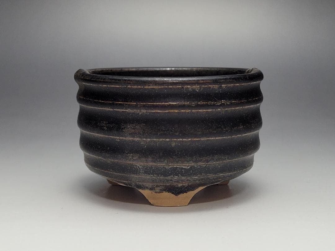 黒釉 竹節型 三足香炉 宋元時代 幅約7.6cm