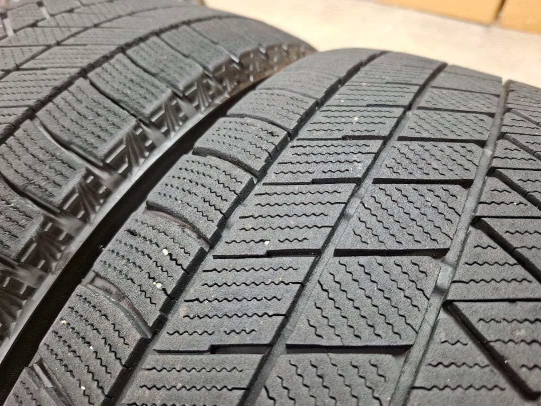 【超極上品】スバル NEW レヴォーグ 純正 ホイールタイヤ スタッドレス