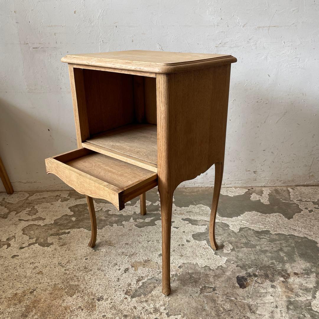 ビンテージ ドロワーサイドテーブル ベッドサイド　猫脚　剥離　no2