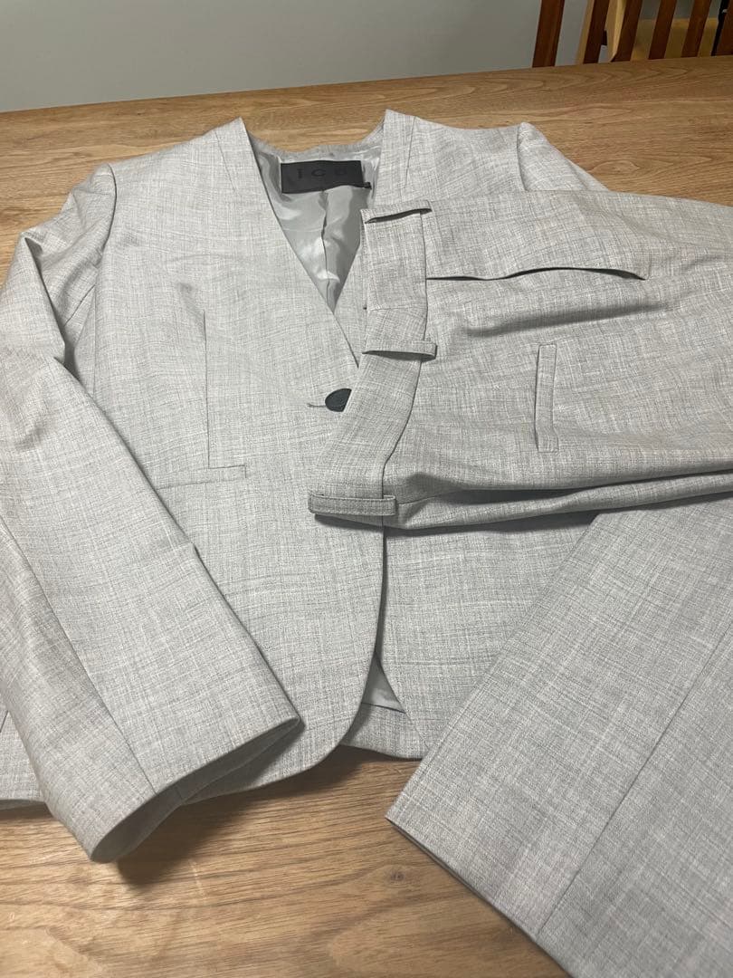 本日限定値下げ【未使用品】ICB 1つボタン ノーカラー パンツ スーツ