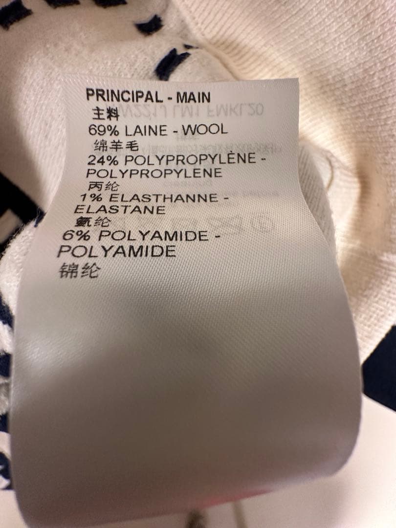 d*g様 Louis Vuitton ❤️オーバーサイズ ウール ニット セータ