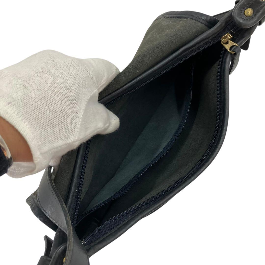 【希少】USA製 オールドコーチ レザーショルダーバッグ 黒 斜め掛け 男女兼用