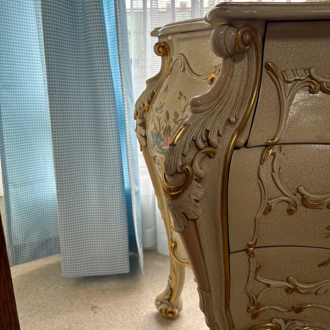 イタリア家具　　アンティーク家具　ロココ調　姫家具
