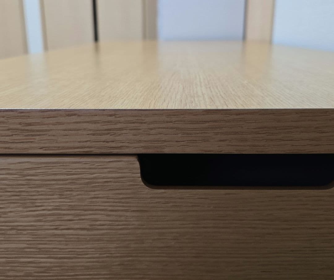 リフトアップテーブル 引き出し付き ライトブラウン　ニトリ　昇降式テーブル