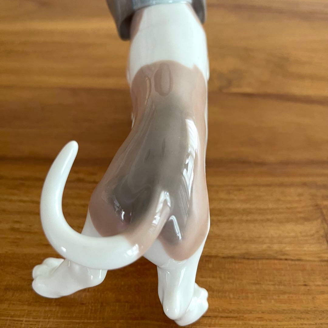 リヤドロ フィギュリン 新聞屋さん 犬 置物 インテリア 人形 磁器 ポーセリン