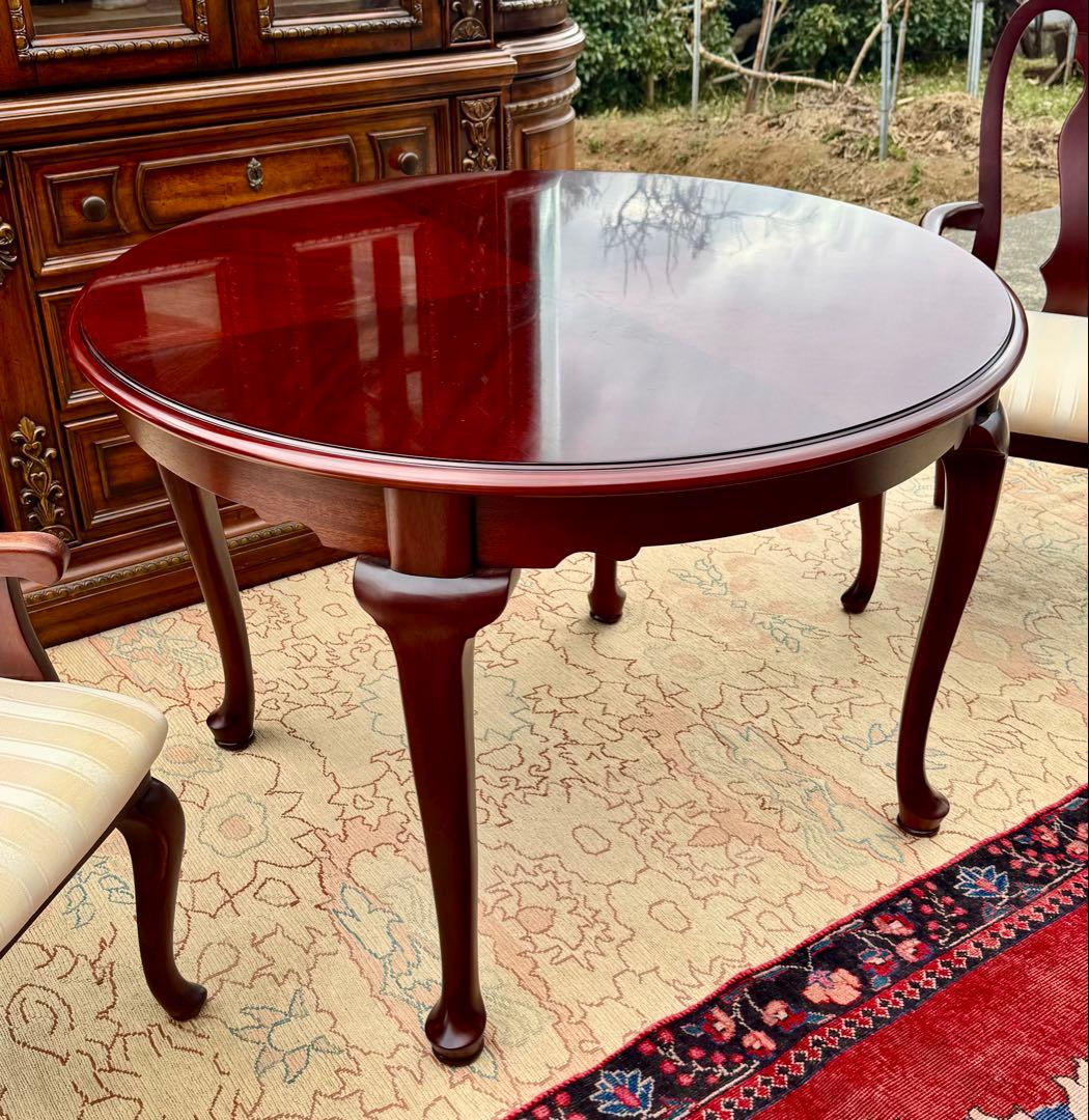 IDC大塚家具 クイーンアン様式 マホガニーダイニングテーブル