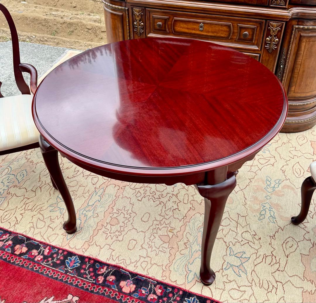 IDC大塚家具 クイーンアン様式 マホガニーダイニングテーブル