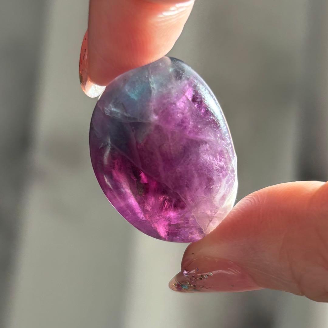 早い者勝ち‼️フローライト 16個タンブル 約154g キャンディー天然石 さざれ