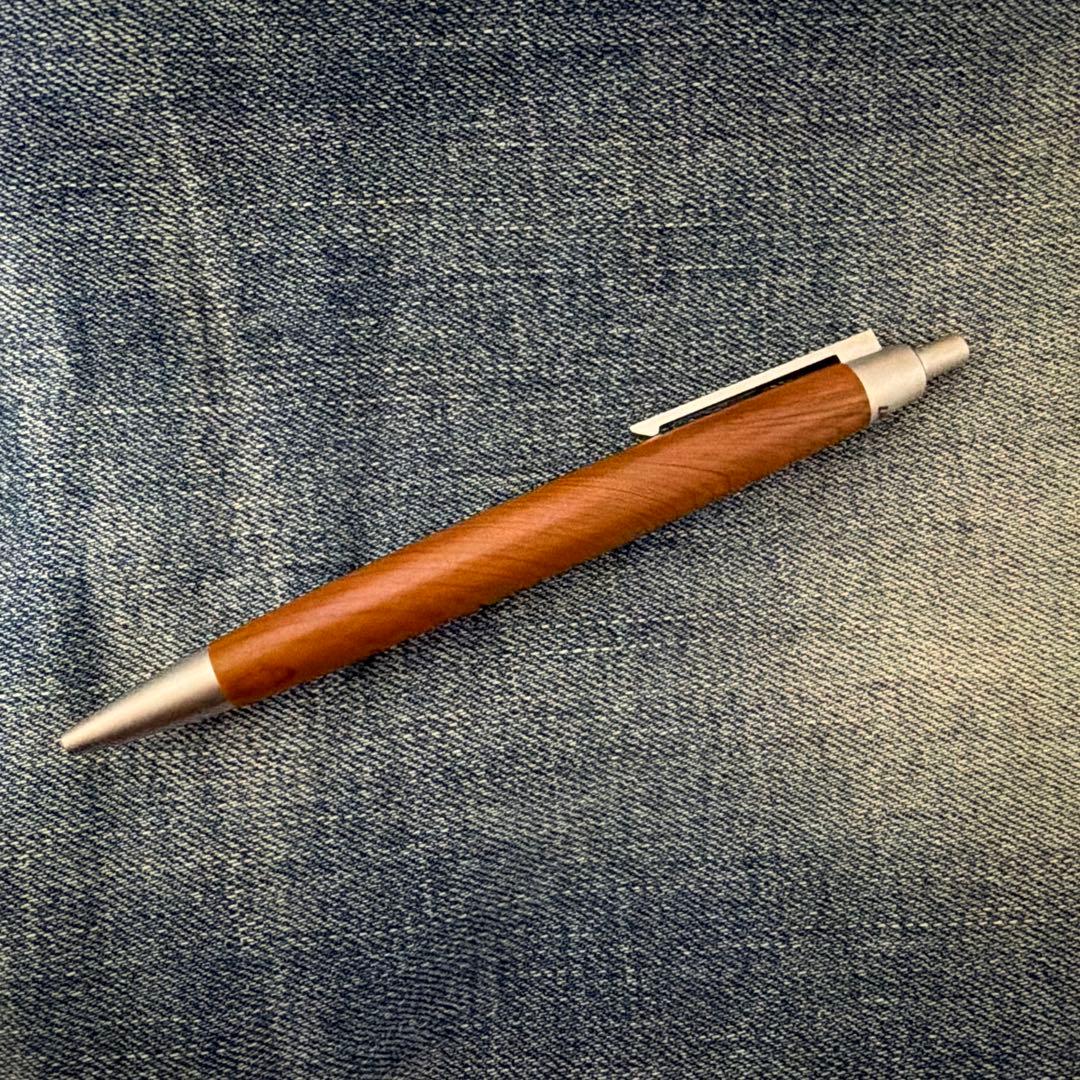 LAMY 2000 タクサス