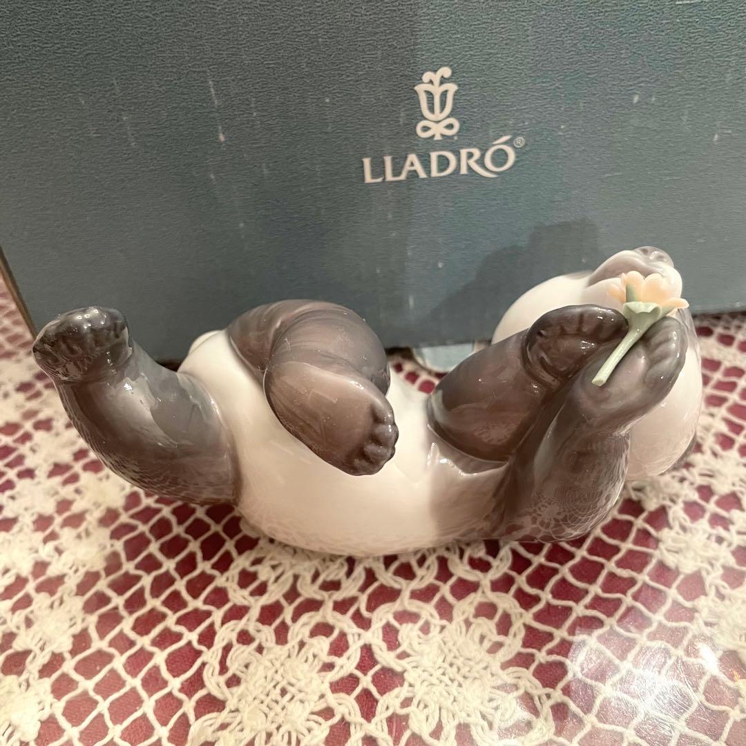 新品　未使用　リヤドロ　パンダ　陶器人形　置物　スペイン製　ビンテージ　花