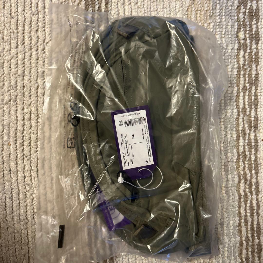 バッグ PALACE x The North Face Waist Bag Green