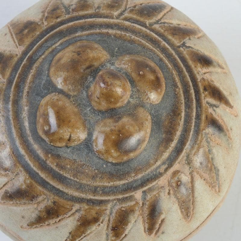 タイ古陶磁　スンコロク　宋胡禄　唐草文　盒子　香合　仕覆付　V　9902