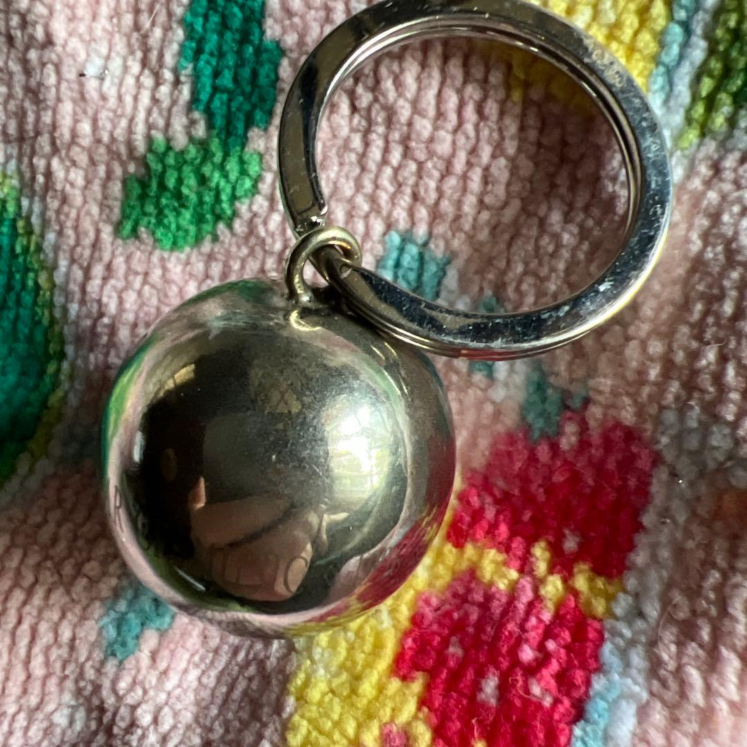 エルメスの珍しい鈴