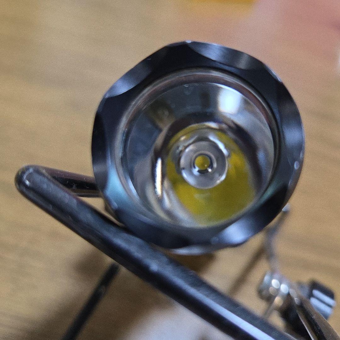 Surefire E2D LED 懐中電灯