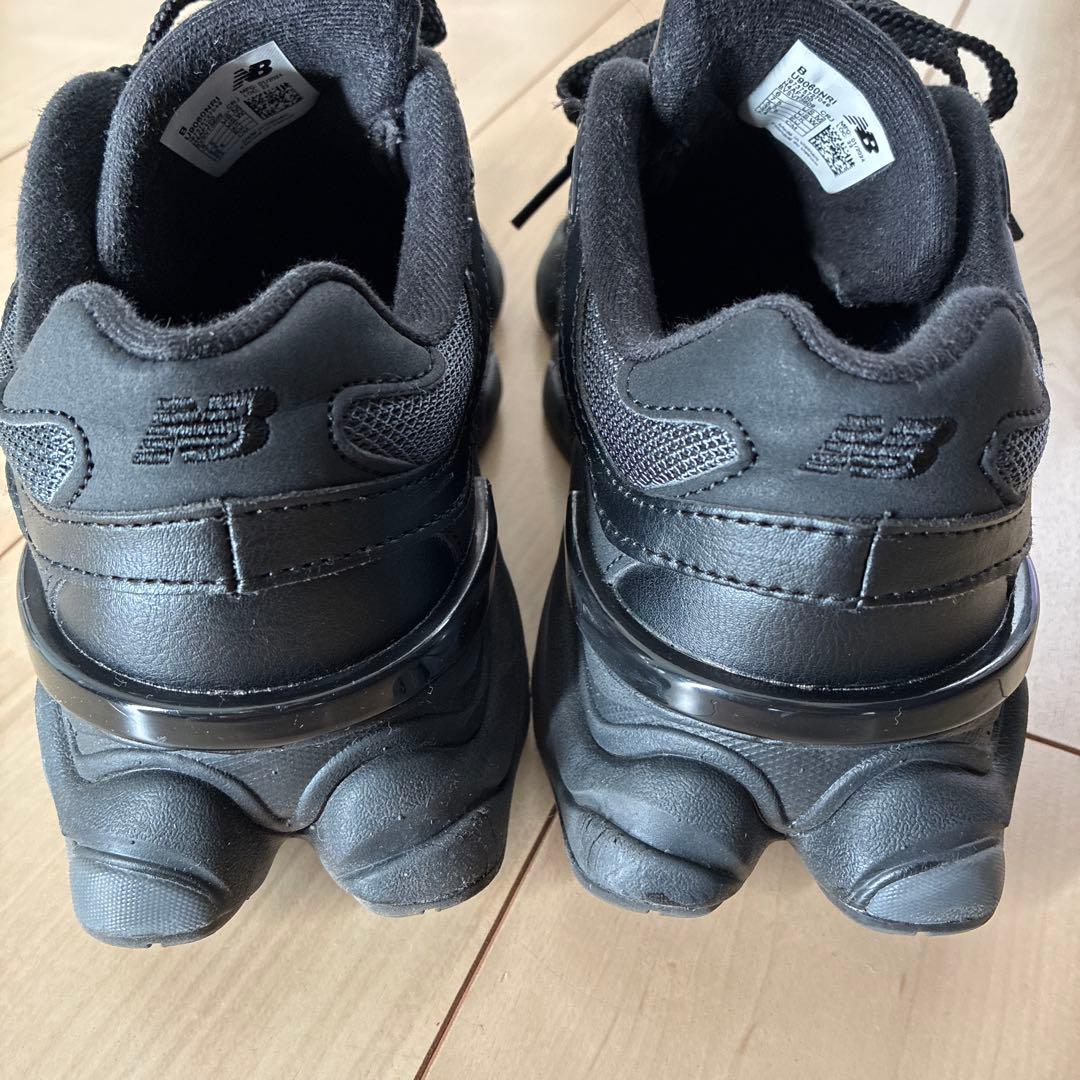 ニューバランス　スニーカー9060 ブラック