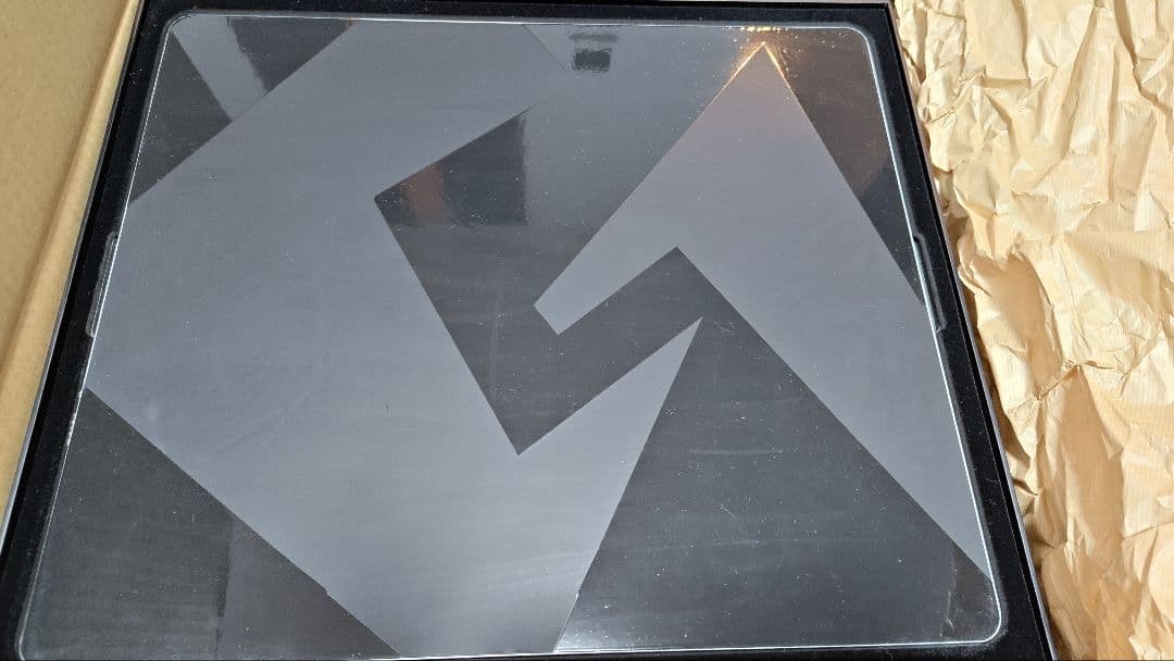 マウス・トラックボール GLSSWRKS Zane International Edition