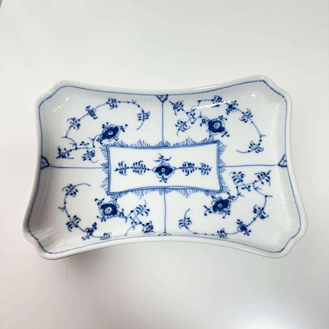 ロイヤルコペンハーゲン ブルーフルーテッド プレイン スクエアプレート 角皿