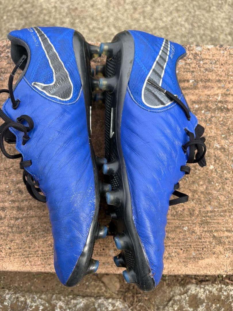 Nike 青 スパイク サッカーシューズ