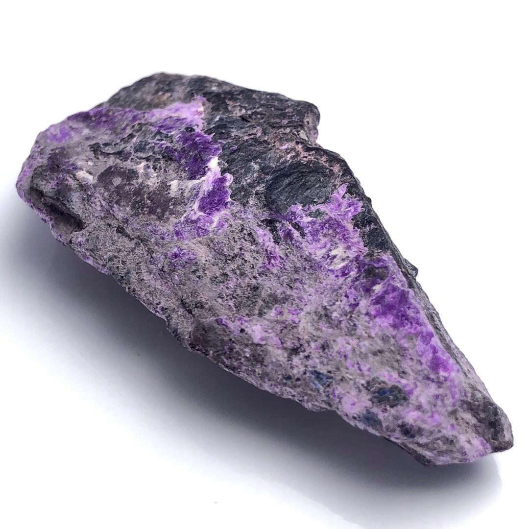 南アフリカ産 スギライト原石 t344