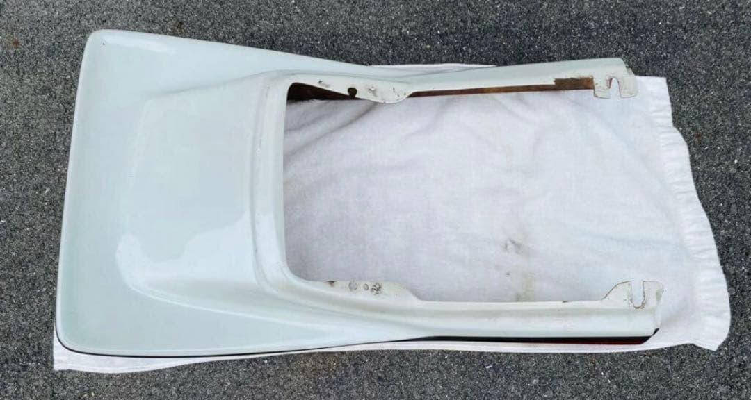 CBX BEETテール　カウル