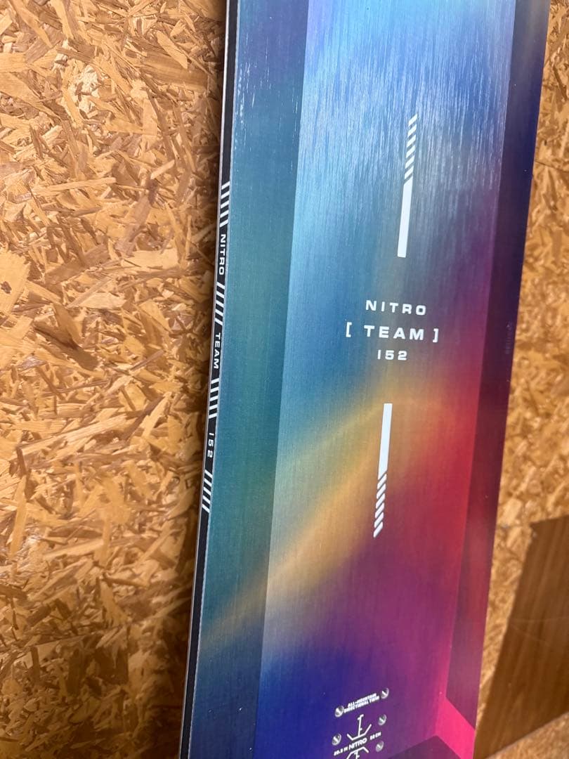 年末までのお値下げ　メンズ スノーボード 板 152cm NITRO TEAM